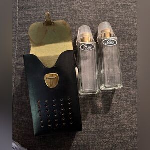 Vintage faux transistor radio flask